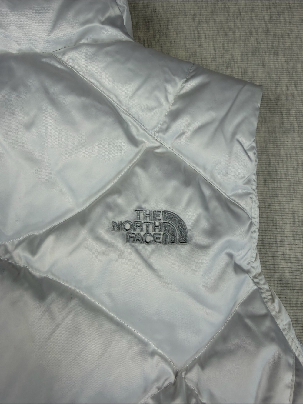 NWT The North Face Aconcagua 550 Goose Down Puffer Vest Women’s Large White Blue - Picture 6 of 13
